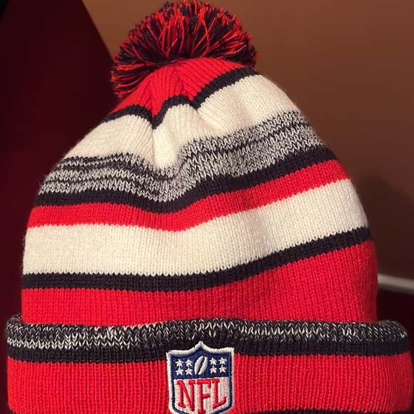 new era new england patriot toboggan. - Picture 2 of 3